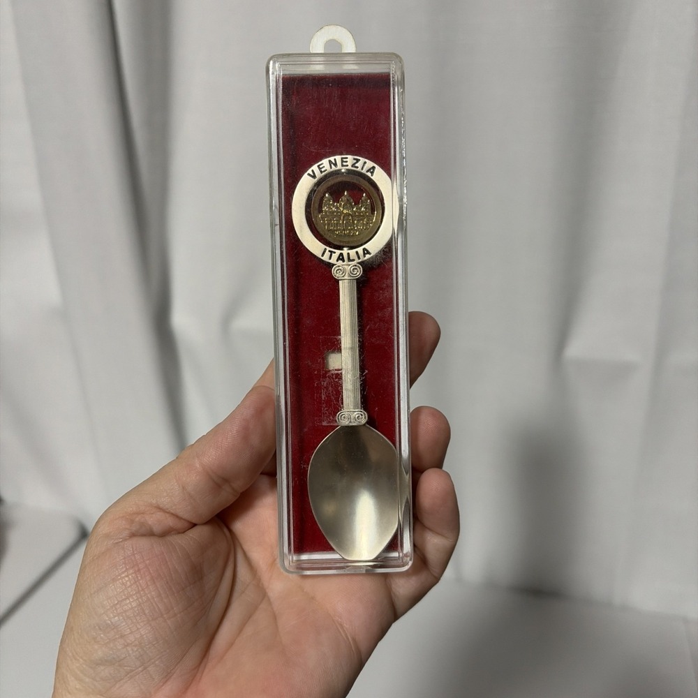 Venezia Italia Souvenir Spoon Collectible Spinning Medallion Italy Memento